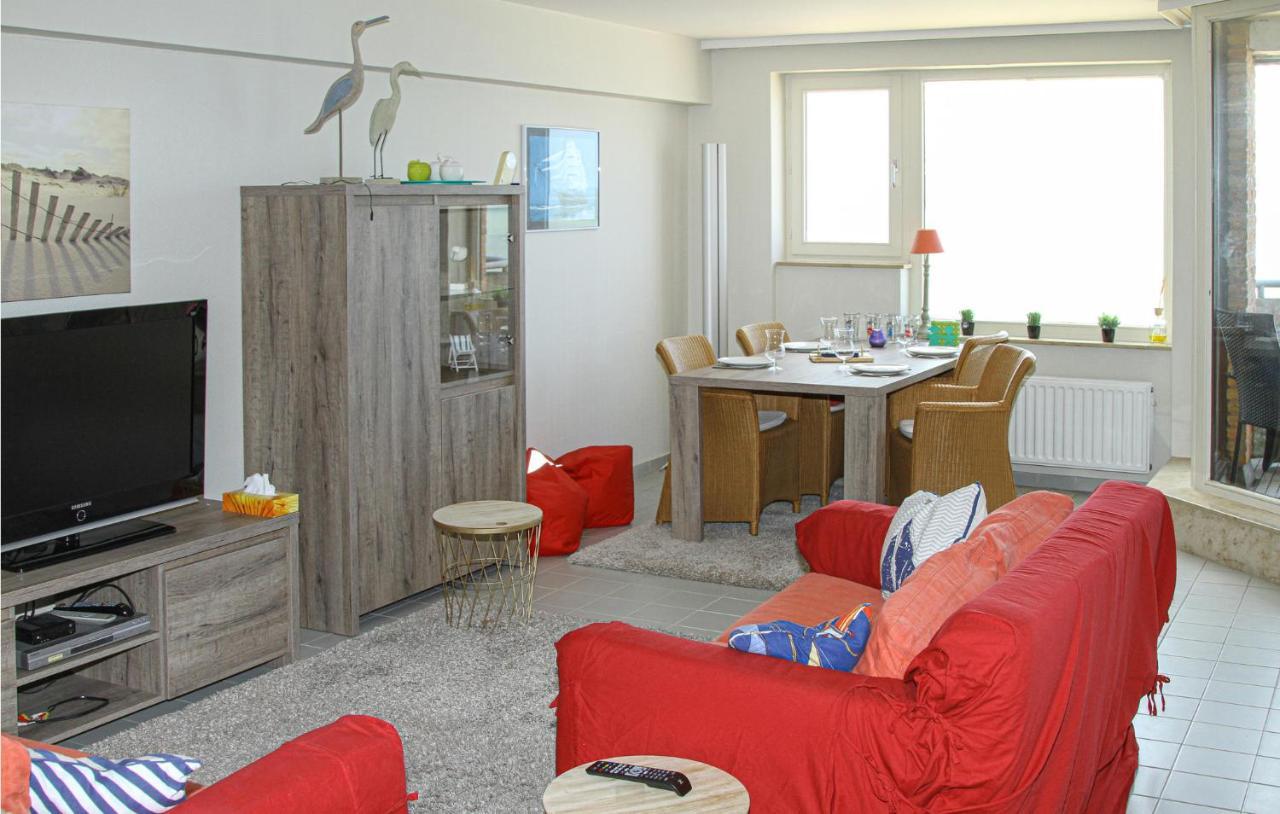 Amazing Apartment In Oostende With House Sea View Екстериор снимка